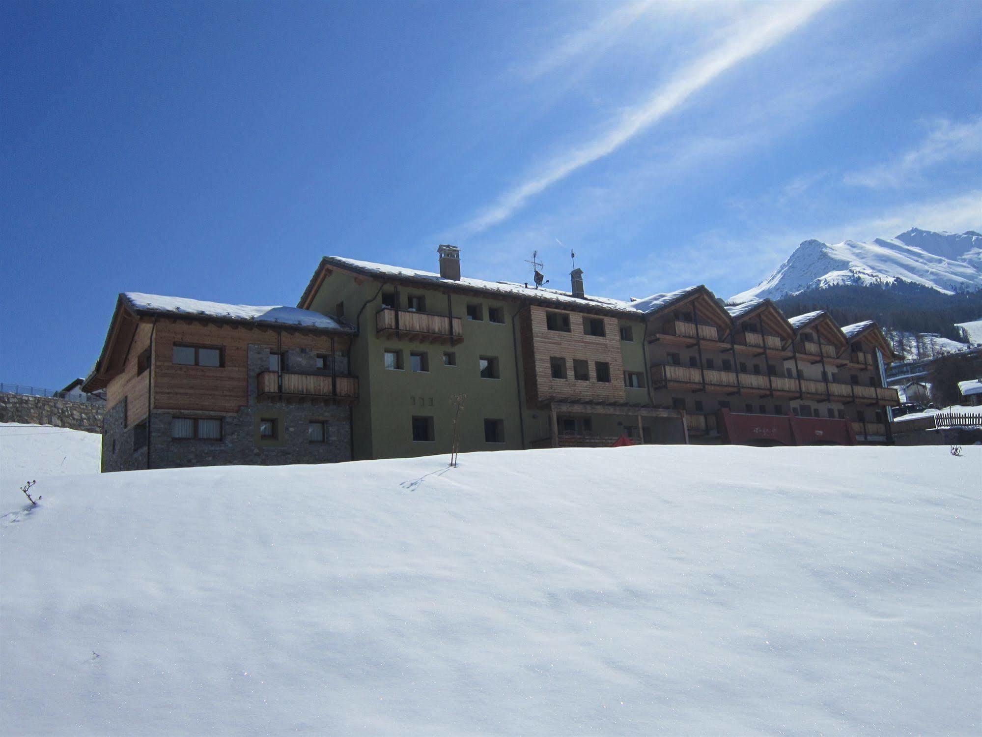 Hotel La Chance Pila  Exteriér fotografie